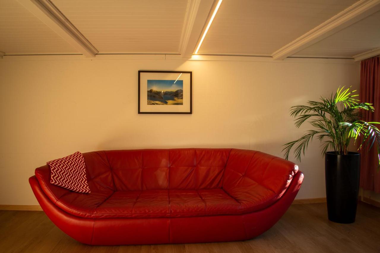 Uncle Eric'S Chalet Matten bei Interlaken Εξωτερικό φωτογραφία