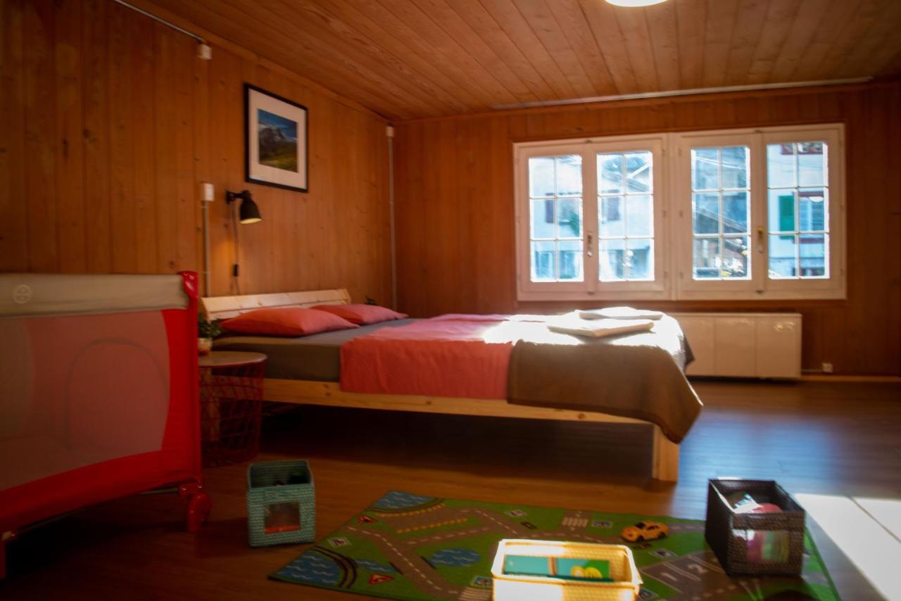 Uncle Eric'S Chalet Matten bei Interlaken Εξωτερικό φωτογραφία